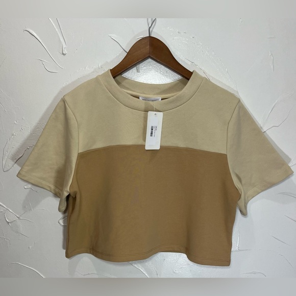 NWT Grey Lab Colorblock Cropped Top SZ L - Picture 4 of 11